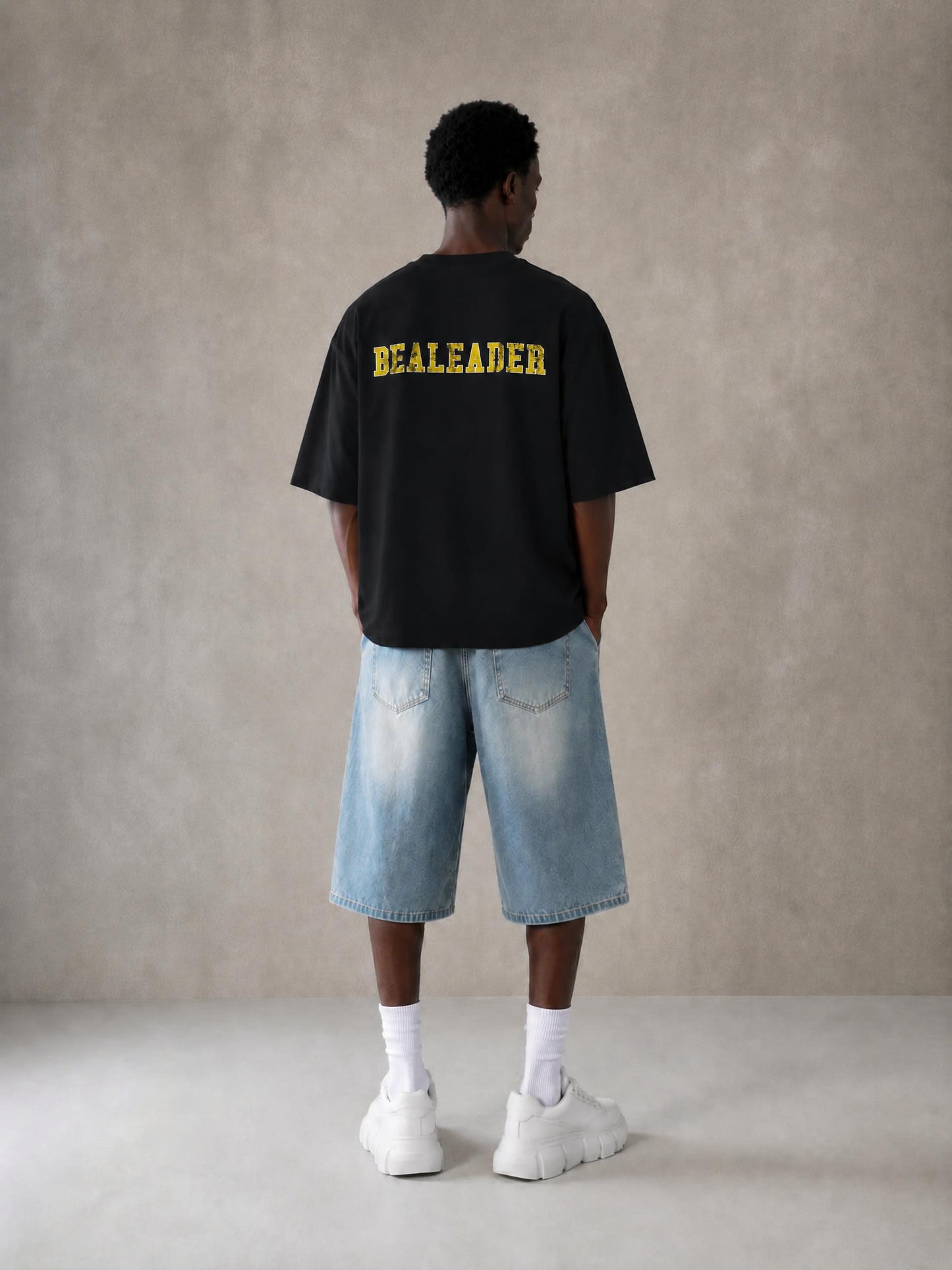 BEALEADER "heavy varsity" T-shirt
